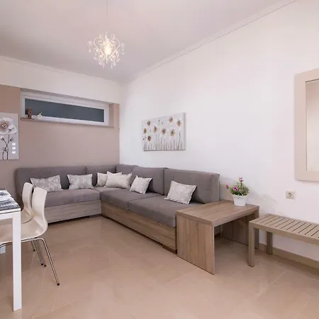 Sunset Apartment *